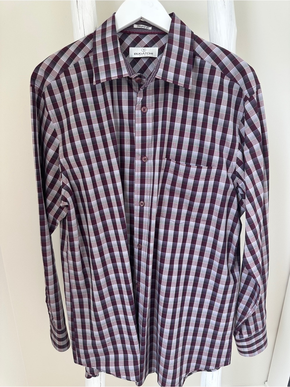 Bugatchi Burgundy and White Plaid Button Up Shirt Shaped Fit XL